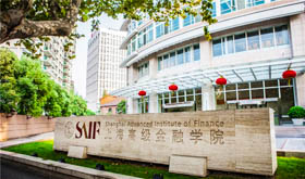 8月2日|2019已過半，你跟上高金提前批面試的節(jié)奏了嗎？