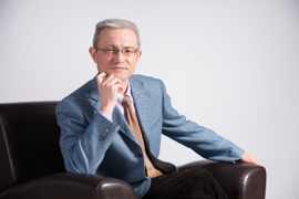 不懂經(jīng)濟與金融的CEO，不是好的管理者——同濟大學(xué)經(jīng)濟與管理學(xué)院石建勛教授采訪