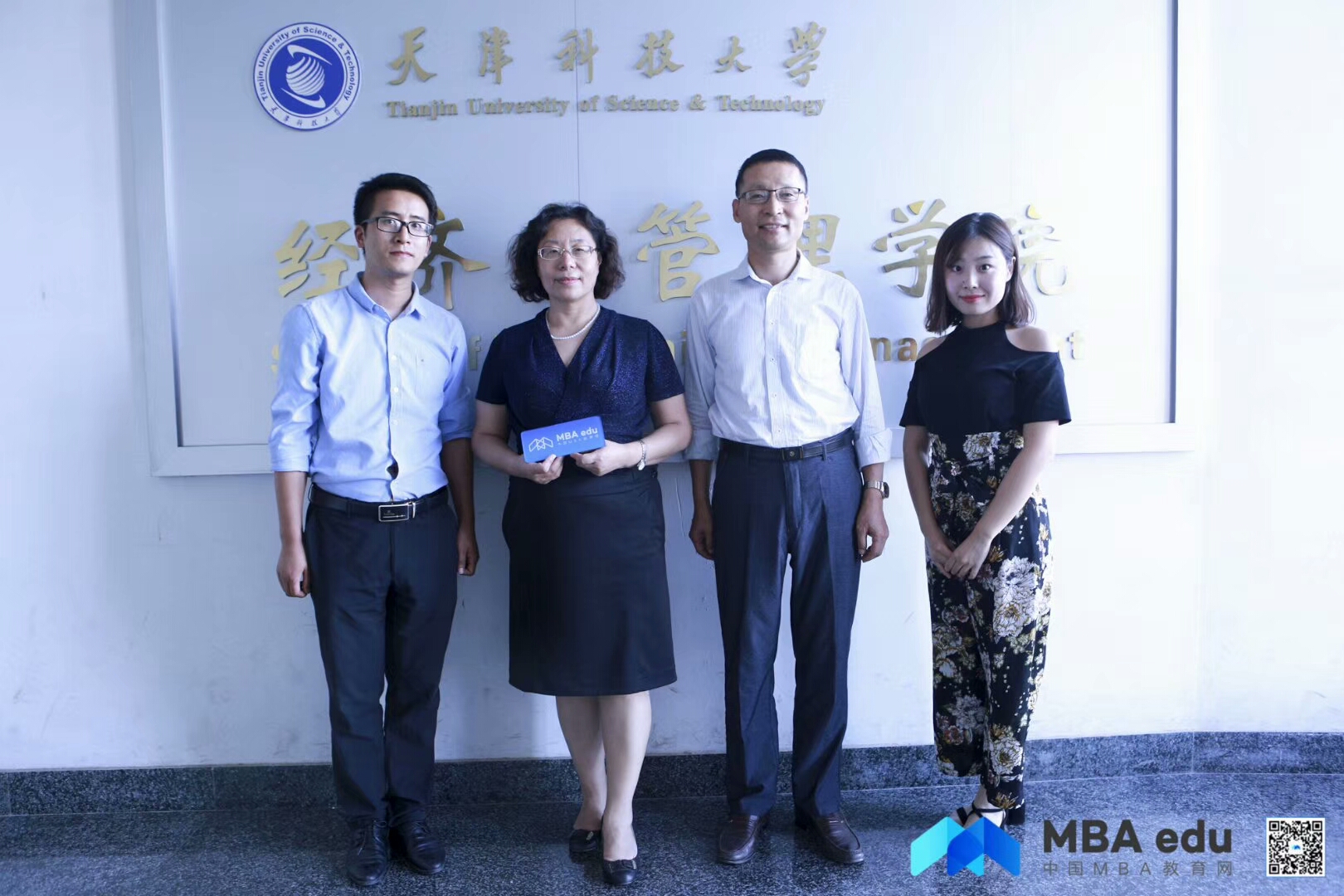 沐改革開(kāi)放春風(fēng) 創(chuàng)學(xué)院精彩未來(lái) ——專(zhuān)訪天津科技大學(xué)經(jīng)濟(jì)與管理學(xué)院院長(zhǎng)華欣教授