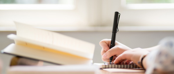 過(guò)萬(wàn)！這些雙非院校也要上升為報(bào)考“重災(zāi)區(qū)”了