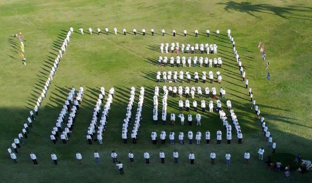 生斯長斯，吾愛吾廬——長江商學(xué)院成立18周年院長寄語