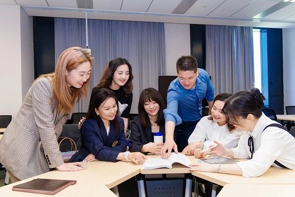 倒計(jì)時(shí)5天 | 2026年人大商學(xué)院MBA “求是?先鋒”體驗(yàn)營(yíng)最后一批申請(qǐng)10月10日截止！