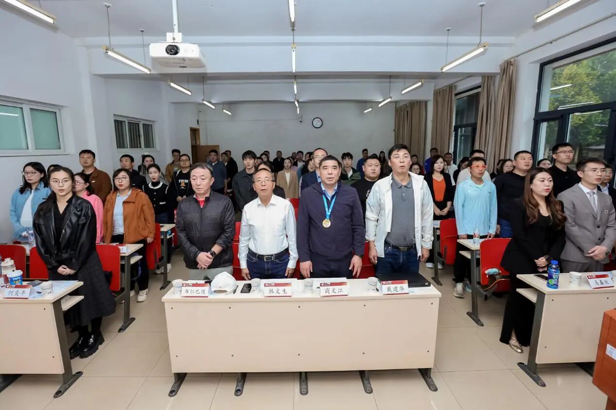 繼往開來 行穩(wěn)致遠——中國政法大學(xué)第十六屆MBA聯(lián)合會主席團換屆選舉大會順利召開