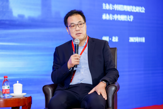 中央財經(jīng)大學(xué)管理科學(xué)與工程學(xué)院院長劉志東教授出席第二十屆（2025）中國管理學(xué)年會暨校長、院長論壇