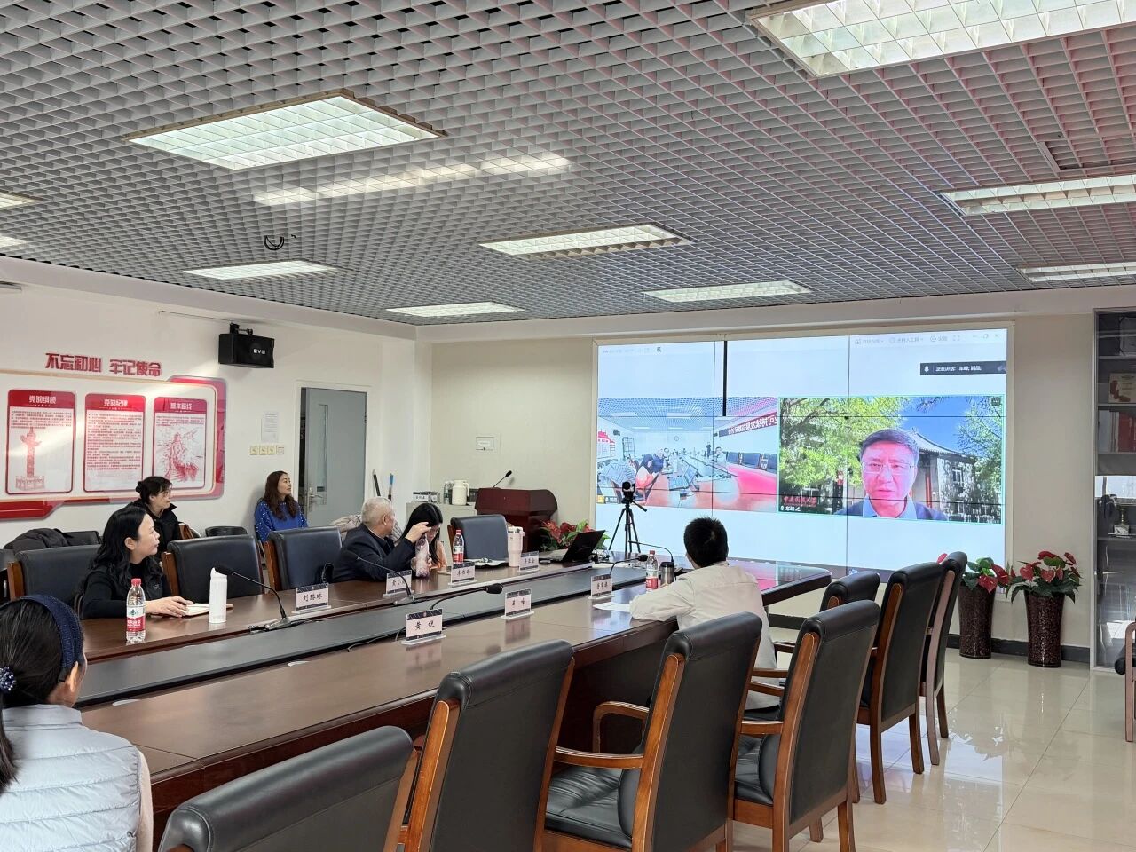 中央民族大學(xué)管理學(xué)院舉辦民族地區(qū)企業(yè)可持續(xù)發(fā)展指數(shù)研討會(huì)