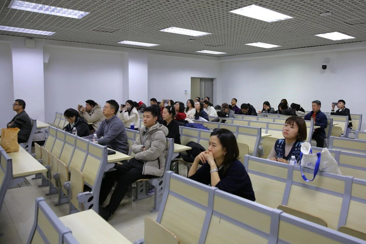 民大管院明德講壇 | 中關(guān)村發(fā)展集團創(chuàng)新生態(tài)與品牌戰(zhàn)略布局