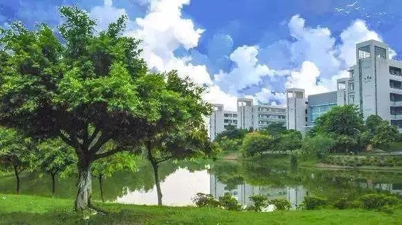 華南師范大學(xué)-MBA項(xiàng)目（全日制）