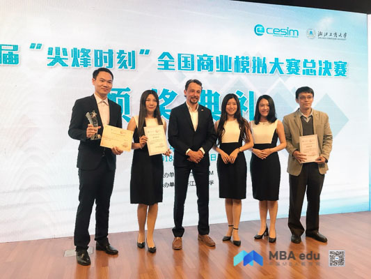 1544492185808347.jpg 1544492185808347.jpg