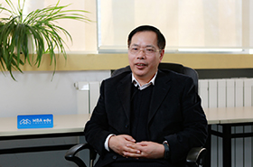 崇實事而求是 踐商道以化成——專訪天津大學管理與經(jīng)濟學部何楨教授 