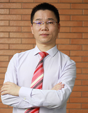 孫堅(jiān)強(qiáng)